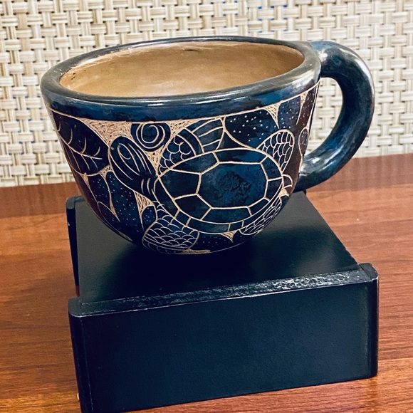 🌟HP🌟VTG 1970-80s Mexican Art Pottery Mug by Candida Jimenez Sgraffito - Picture 1 of 8